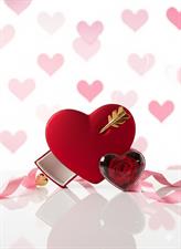 scatola cuore rossa c/rosa stabilizzata